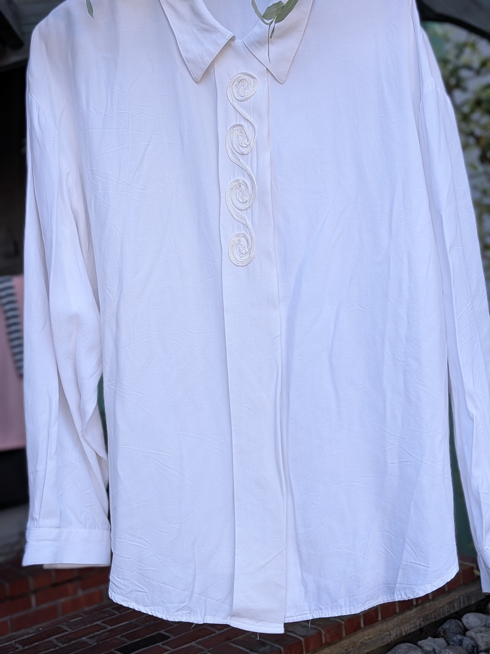 Vintage Impressions of California Ivory Embroidered Blouse Size L